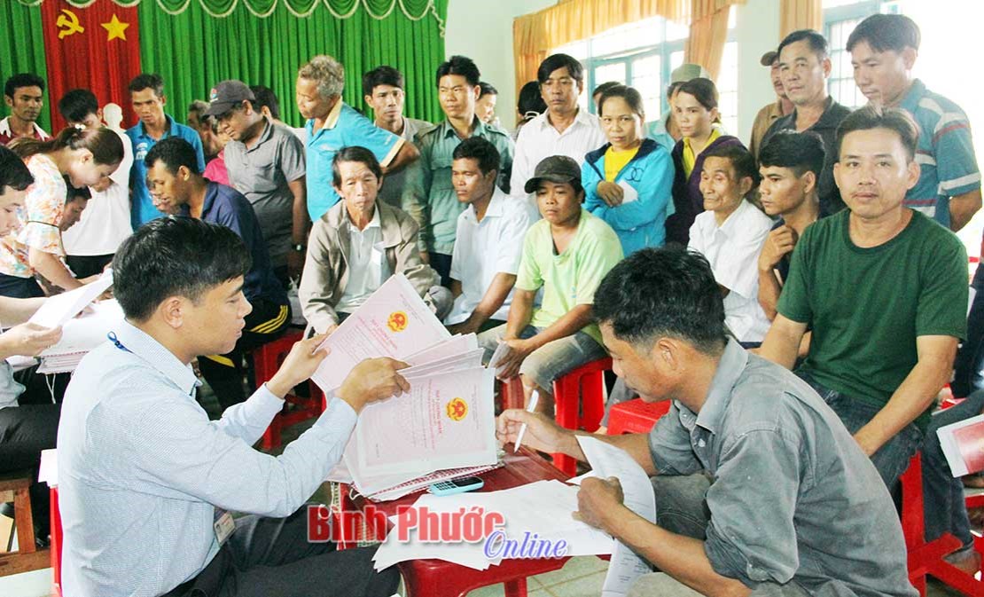 Niềm vui của nông dân Bù Gia Mập