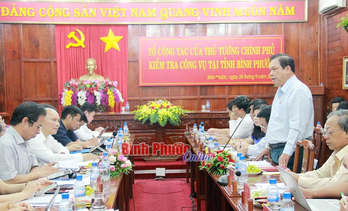 Tổ c&ocirc;ng t&aacute;c của Thủ tướng Ch&iacute;nh phủ kiểm tra c&ocirc;ng vụ tại B&igrave;nh Phước