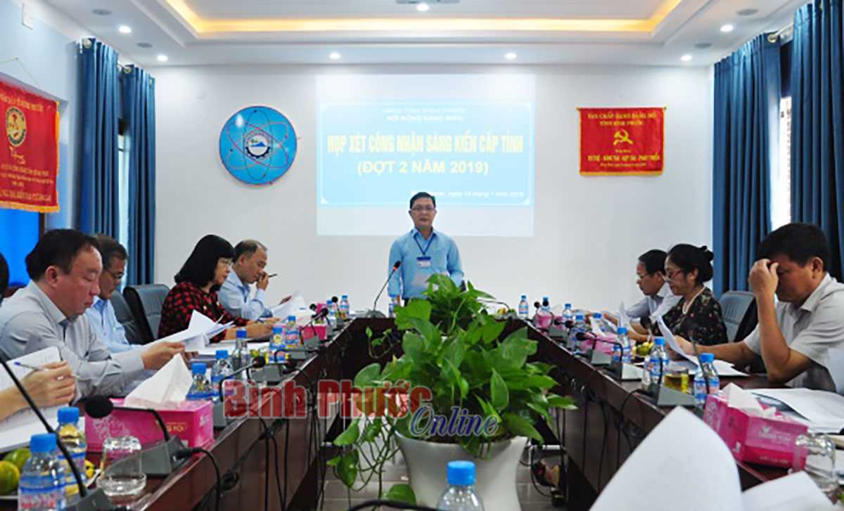 Th&ocirc;ng qua 15/24 s&aacute;ng kiến cấp tỉnh