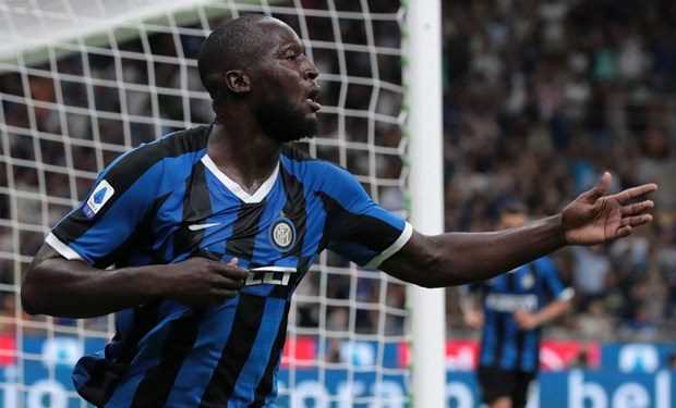 Romelu Lukaku lập công, Inter đánh bại AC Milan ở trận derby