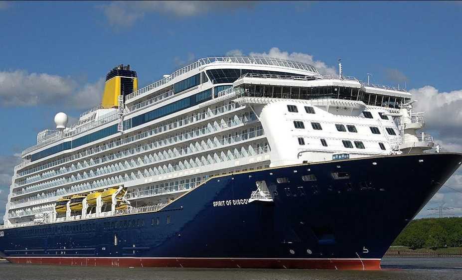 Cận cảnh siêu du thuyền 440 triệu USD sức chứa 999 người