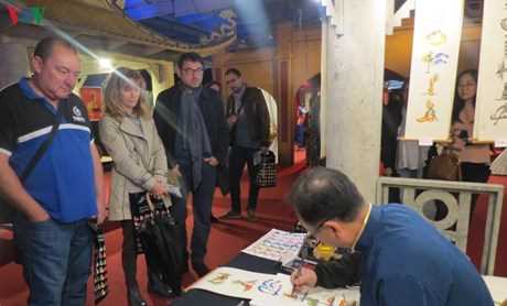 Đậm đ&agrave; n&eacute;t văn h&oacute;a Việt tại Hội chợ Quốc tế Metz v&ugrave;ng Đ&ocirc;ng Ph&aacute;p