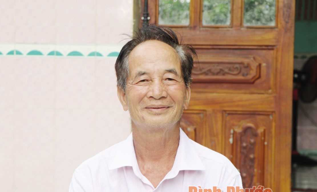 Cụ N&egrave;n gương mẫu học v&agrave; l&agrave;m theo B&aacute;c