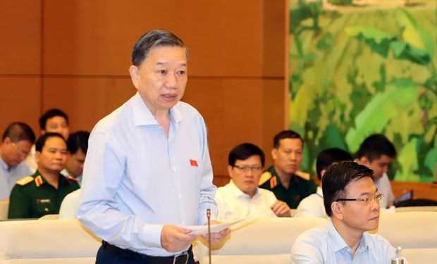 Phi&ecirc;n họp 37 UBTVQH kh&oacute;a XIV: Giảm nhiều loại tội phạm nghi&ecirc;m trọng