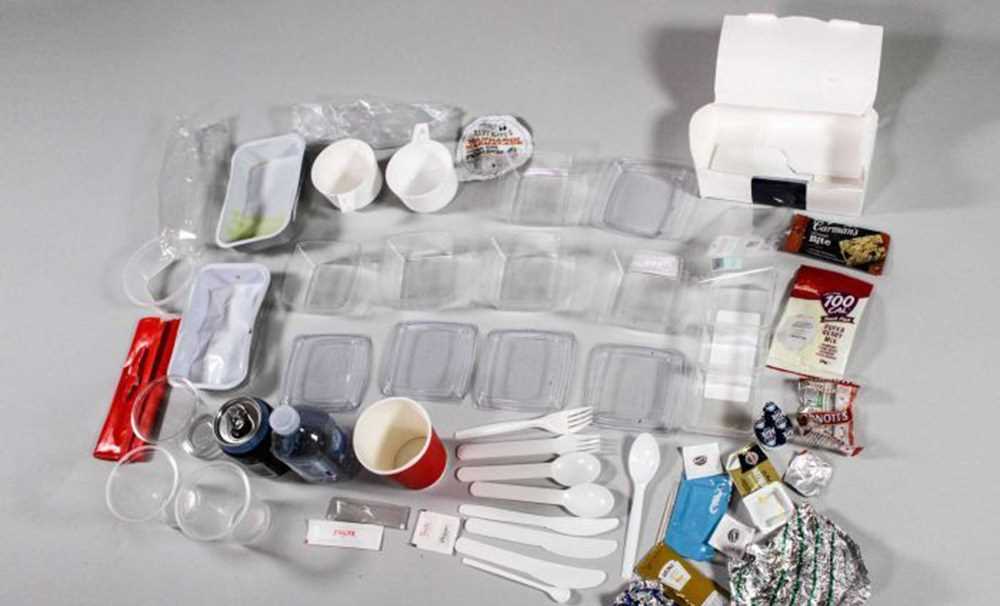 Hạn chế sử dụng đồ nhựa trong trường học