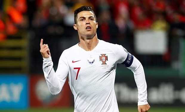 Kết quả bóng đá: Ronaldo ghi 4 bàn, Bồ Đào Nha thắng hủy diệt