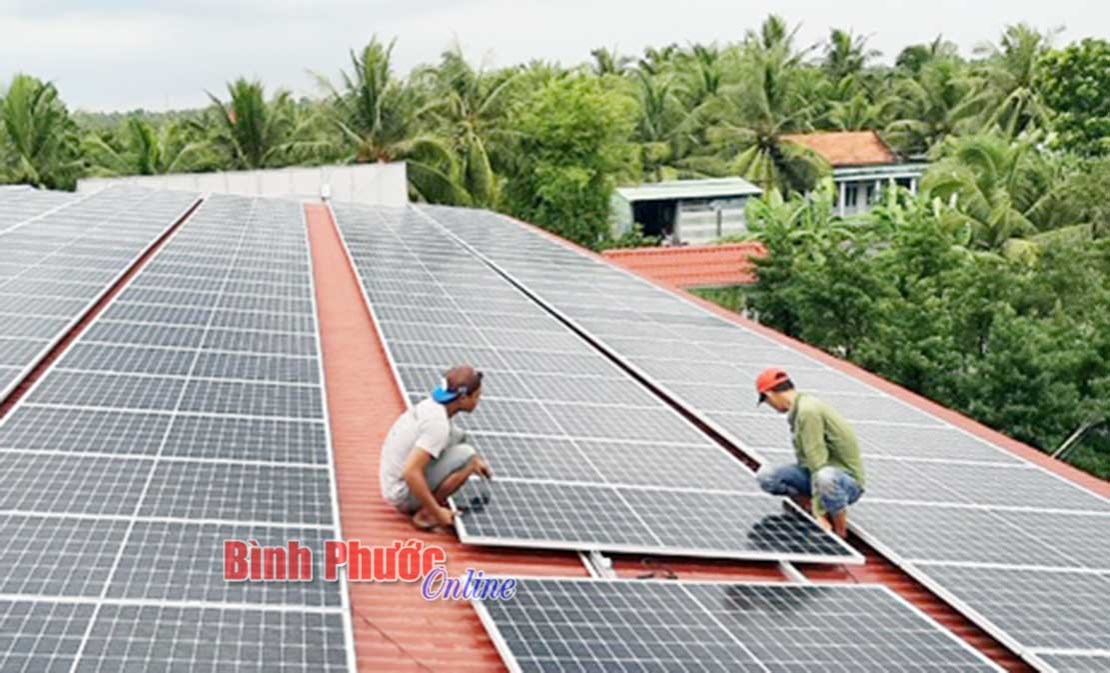 Vì sao người dân chưa “mặn” với điện năng lượng mặt trời?