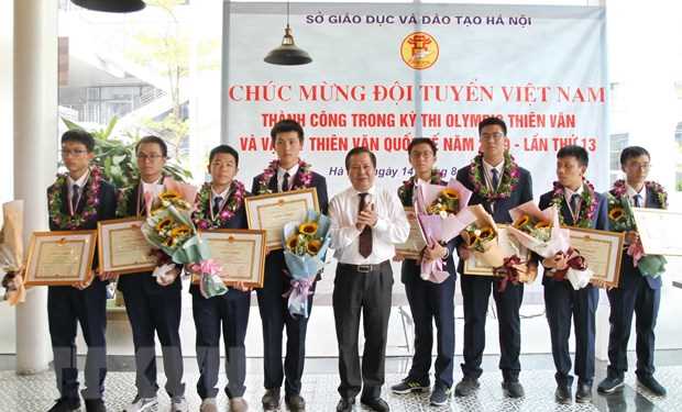 Học sinh Việt Nam giành 7 huy chương Olympic quốc tế Thiên văn học