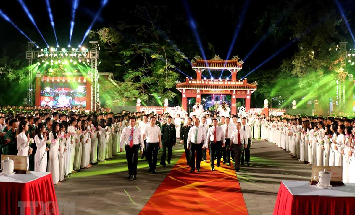 Cầu truyền h&igrave;nh 'B&agrave;i ca kết đo&agrave;n' - 50 năm thực hiện Di ch&uacute;c của B&aacute;c