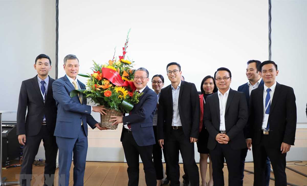 Mạng lưới VGI thu h&uacute;t chất x&aacute;m của người Việt tr&ecirc;n to&agrave;n nước Đức