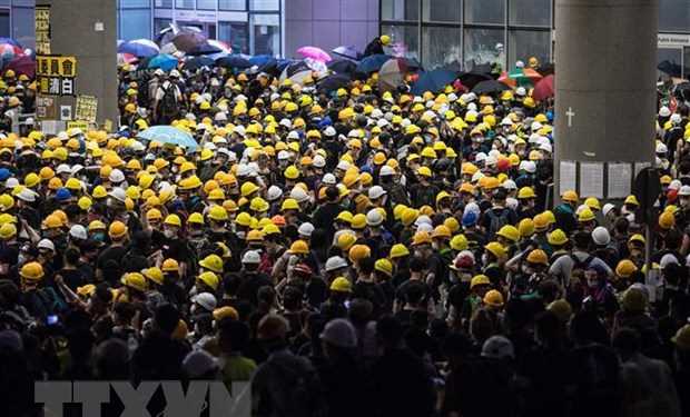 Chính quyền Hong Kong lên án những người biểu tình quá khích