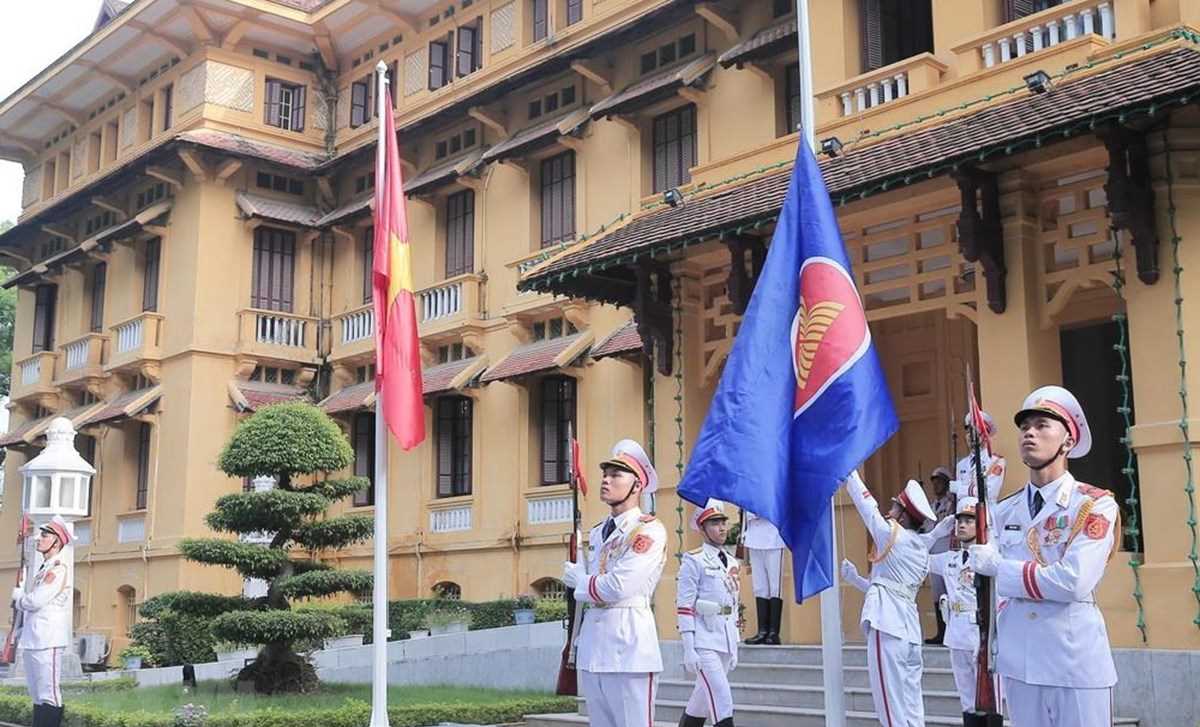 52 năm ng&agrave;y ASEAN ra đời: Một cộng đồng gắn kết để vững bước