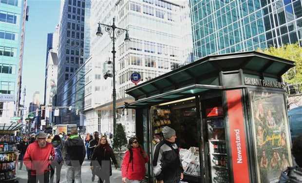 Một nửa lương toàn cầu "rơi vào tay" 10% lực lượng lao động