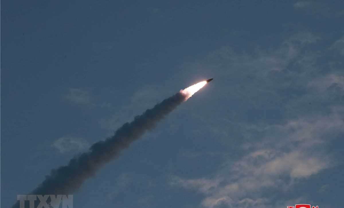 Hàn Quốc xác nhận Triều Tiên đã phóng tên lửa đạn đạo tầm bay 250km