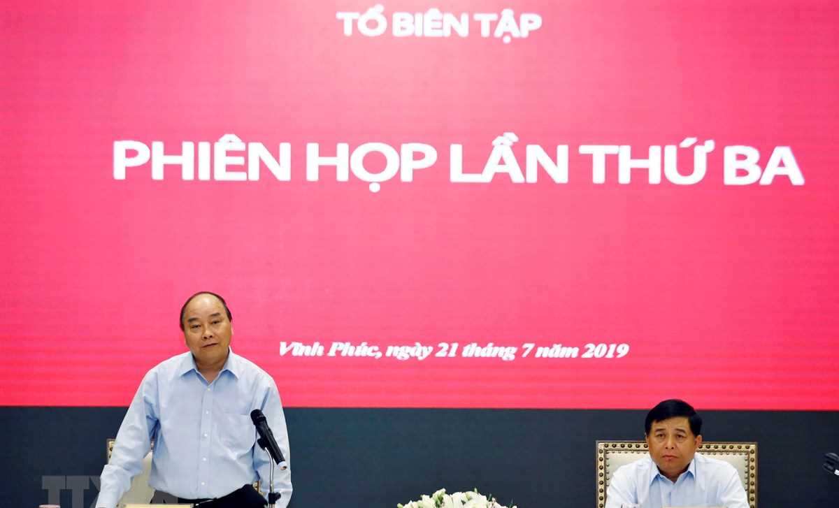 Thủ tướng: Cần đưa ra những phương hướng ph&aacute;t triển mới cho đất nước