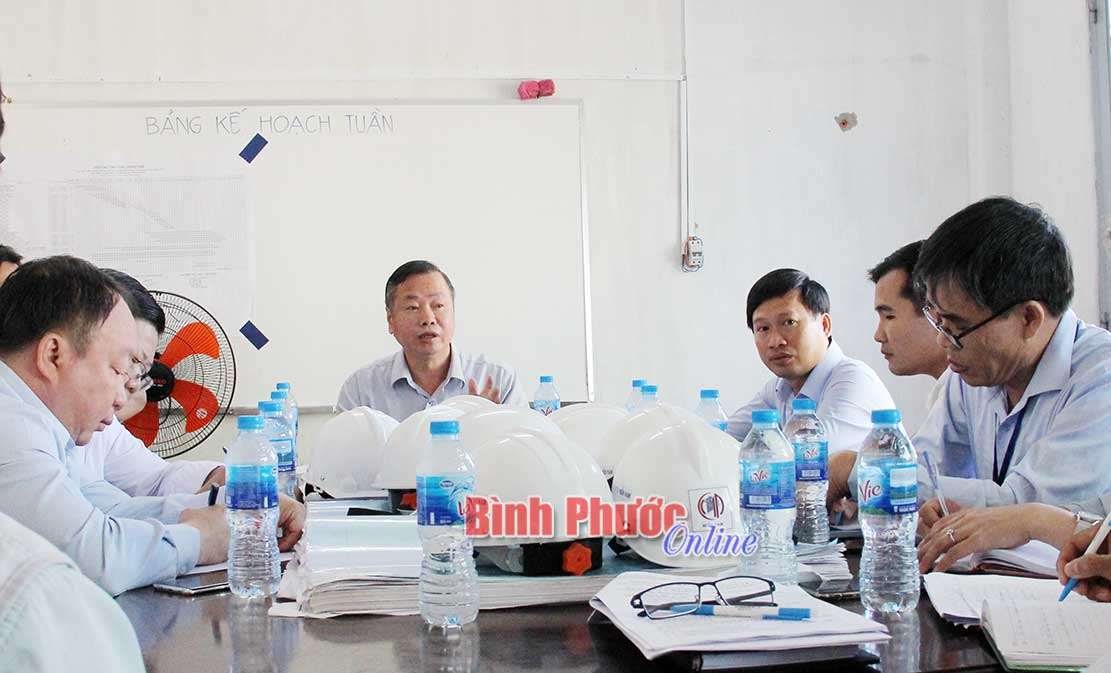 Lãnh đạo tỉnh kiểm tra tiến độ dự án nâng cấp Bệnh viện đa khoa tỉnh