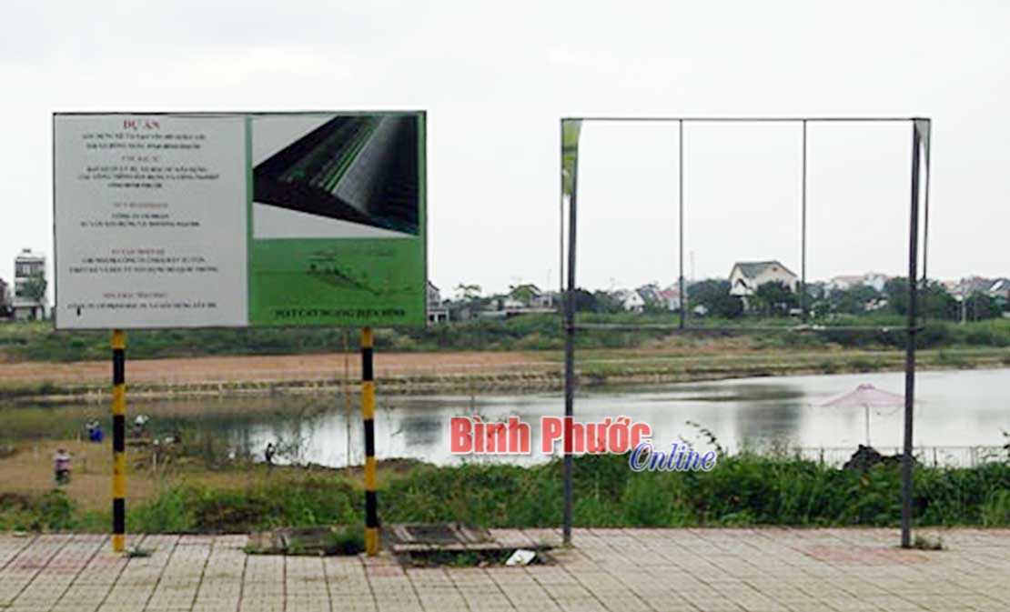 Làm xấu mỹ quan đô thị