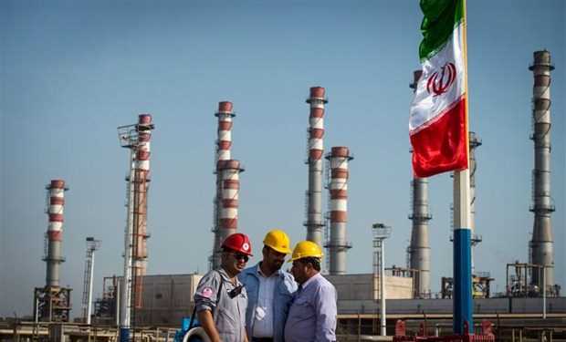 Iran lên kế hoạch xây dựng kho cảng dầu mới ngoài vùng Vịnh