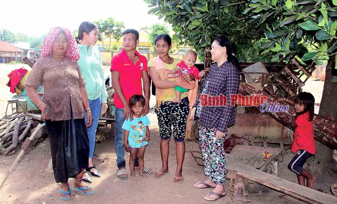 X&atilde; Lộc Tấn c&oacute; 31 trường hợp sinh con thứ 3 trở l&ecirc;n