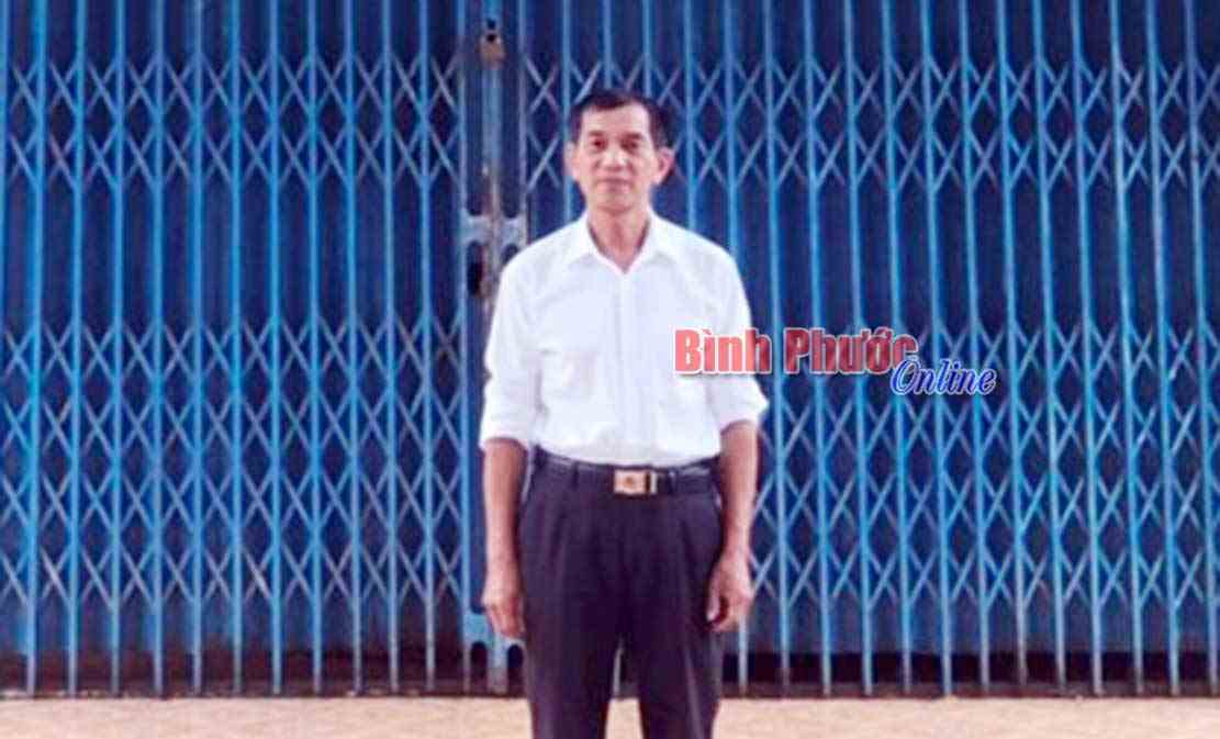 Noi gương B&aacute;c v&igrave; d&acirc;n