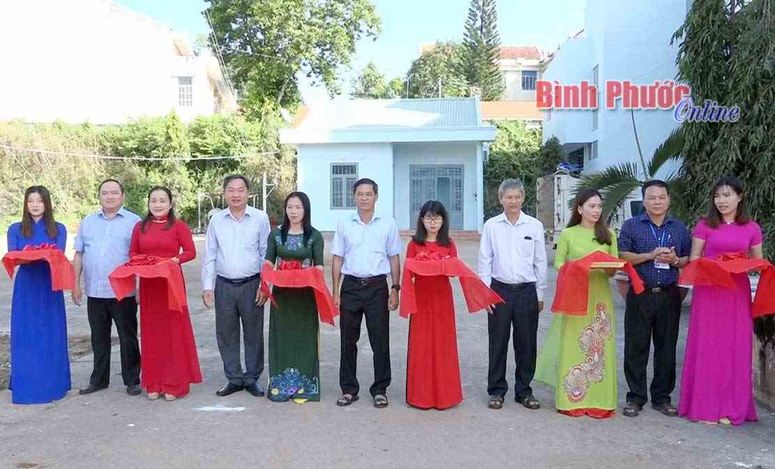 Bù Đăng khánh thành công trình trọng điểm