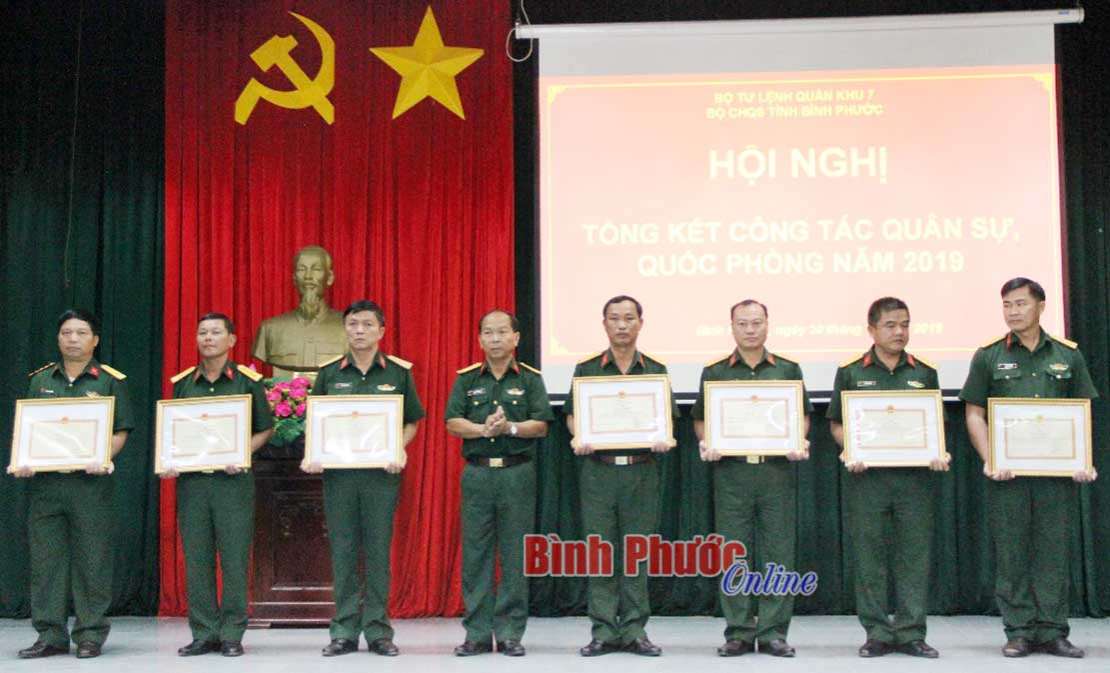 Bảo vệ th&agrave;nh c&ocirc;ng đại hội đảng c&aacute;c cấp