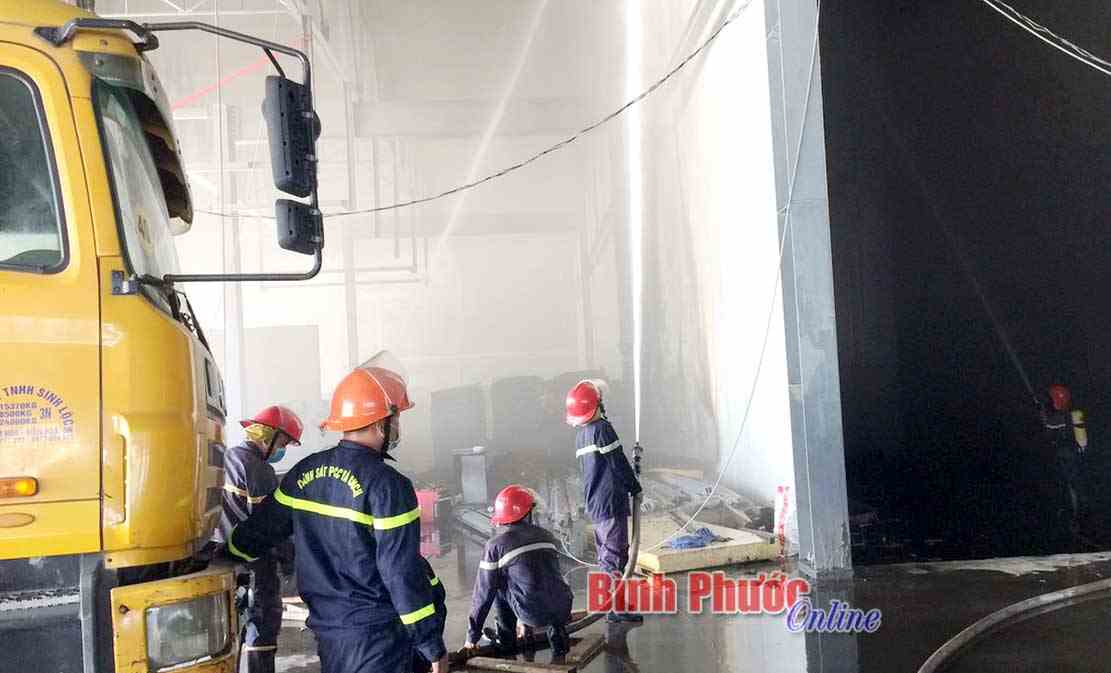 Kịp thời ngăn chặn vụ cháy tại Công ty CPV Foods