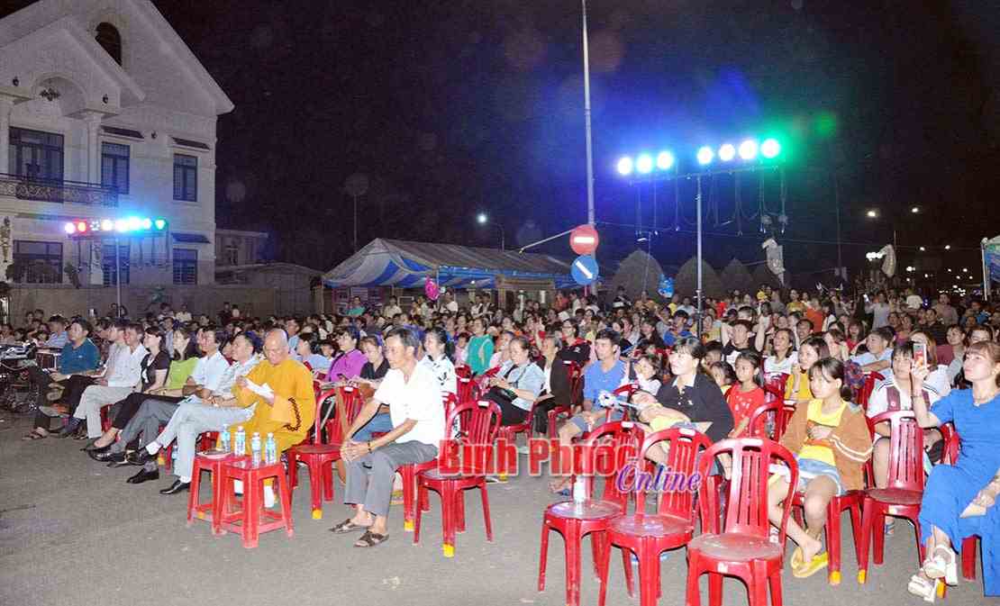 Hơn 20 ngàn vé ẩm thực chay gây quỹ xây nhà tình thương