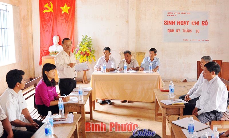 Khi cấp ủy vi&ecirc;n tham gia sinh hoạt đảng tại địa b&agrave;n phụ tr&aacute;ch - B&agrave;i 2