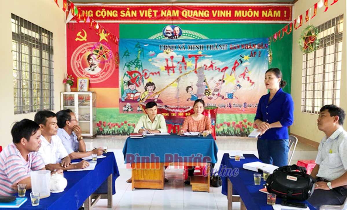 L&atilde;nh đạo MTTQ tỉnh dự họp ban c&ocirc;ng t&aacute;c mặt trận khu d&acirc;n cư