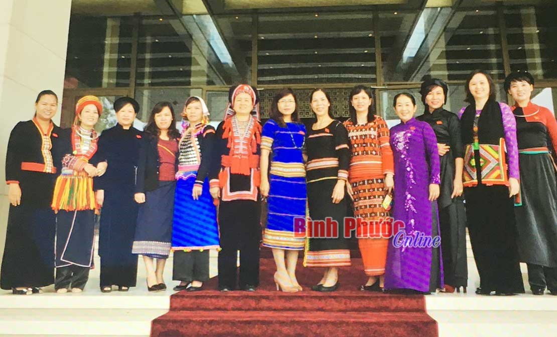 Ch&iacute;nh s&aacute;ch của đảng n&acirc;ng cao vị thế nữ DTTS - B&agrave;i cuối