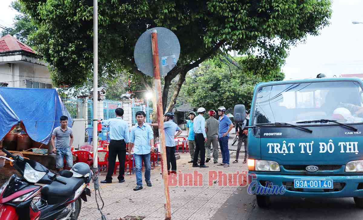 Đồng Xoài tăng cường lập lại trật tự đô thị