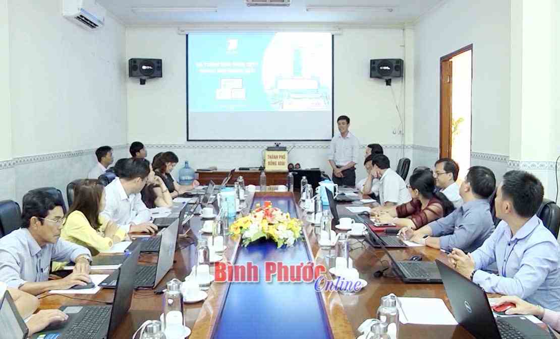 Đồng Xoài chính thức vận hành phòng họp không giấy