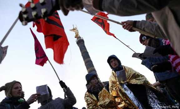 Phong trào 'Chống lại sự tuyệt chủng' lan ra nhiều thủ đô châu Âu