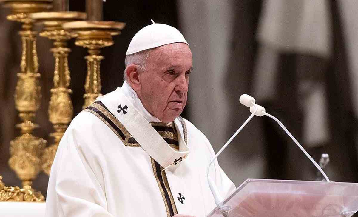 Giáo hoàng Francis chủ trì thánh lễ mừng Chúa Giáng sinh truyền thống