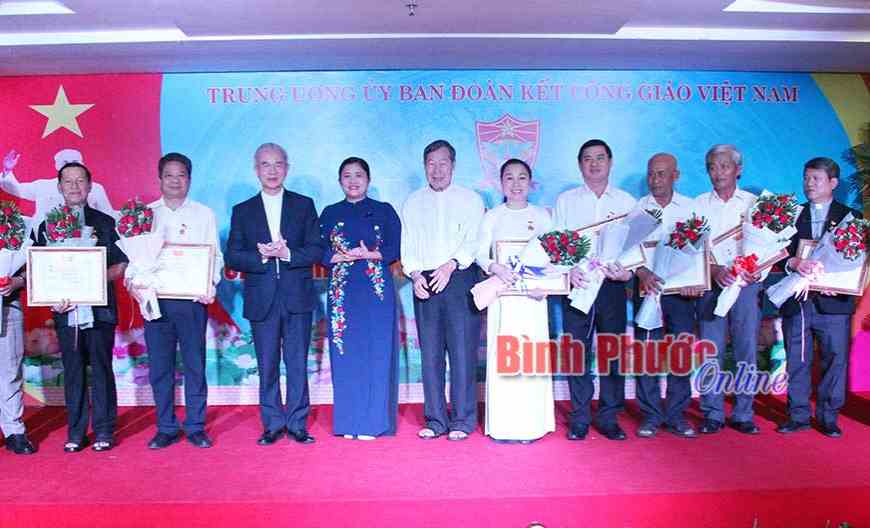 Giao ban Ủy ban Đoàn kết Công giáo các tỉnh, thành phố miền Đông Nam bộ