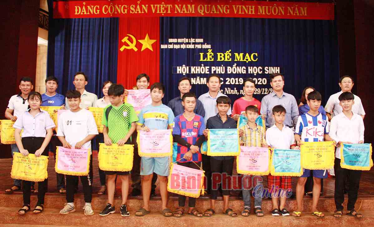 Huyện Lộc Ninh tổ chức hội khỏe Phù Đổng