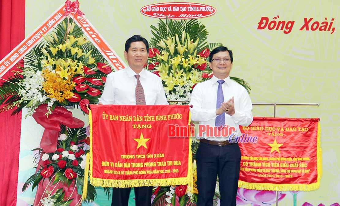 THCS T&acirc;n Xu&acirc;n khẳng định thương hiệu chất lượng