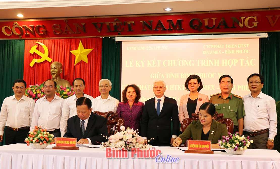 Ký kết hợp tác chiến lược Bình Phước - Becamex IDC