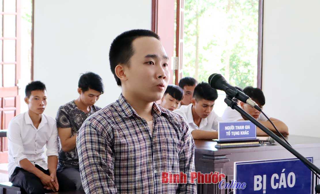 Giết người từ 1 b&igrave;nh luận tr&ecirc;n Facebook