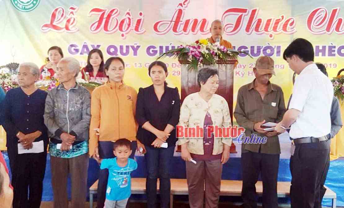 Lễ hội ẩm thực chay g&acirc;y quỹ an sinh x&atilde; hội