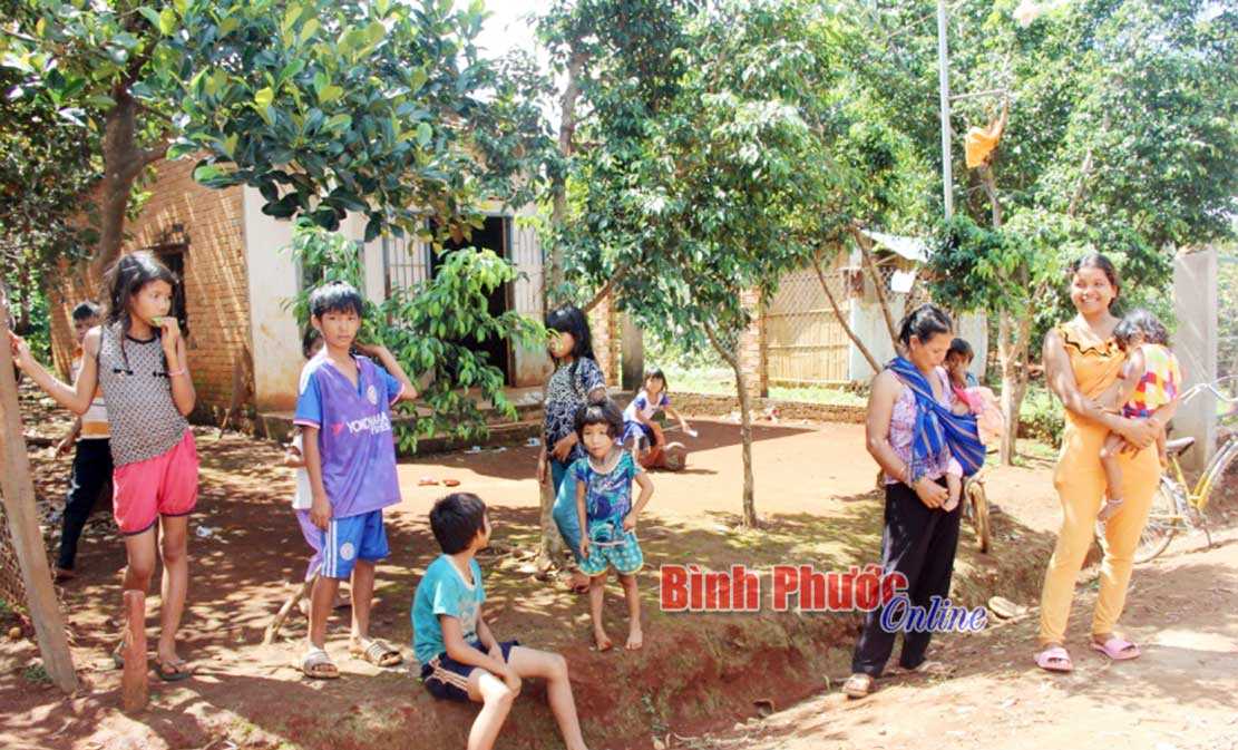 B&ugrave; Đăng phấn đấu giảm 158 hộ DTTS ngh&egrave;o