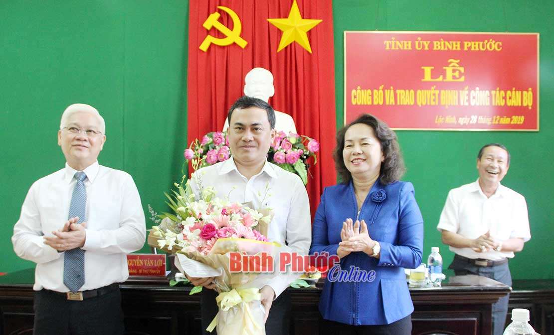 Đồng chí Lê Trường Sơn giữ chức Bí thư Huyện ủy Lộc Ninh