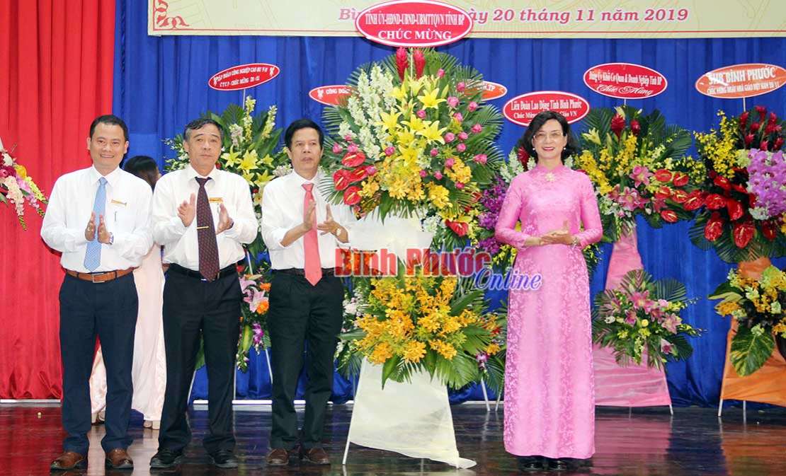 Trường cao đẳng Công nghiệp cao su sẵn sàng đại hội thí điểm