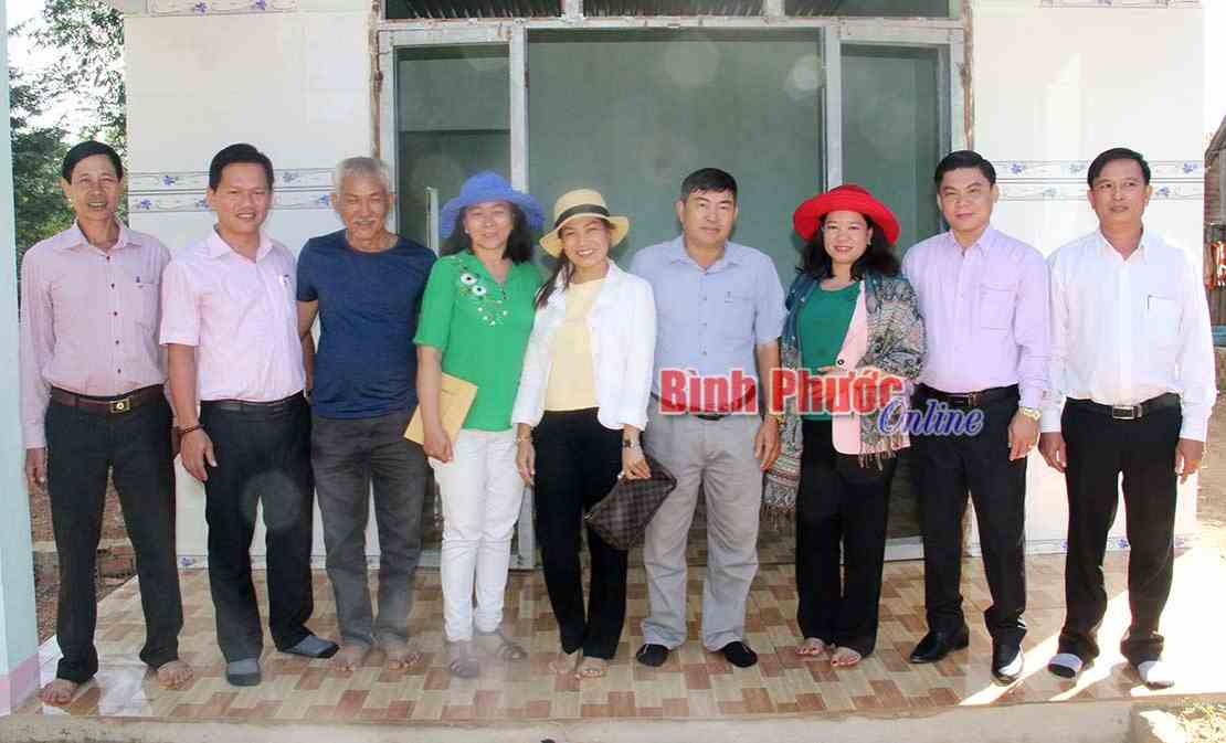 B&ugrave; Ka 2 giảm 13 hộ ngh&egrave;o