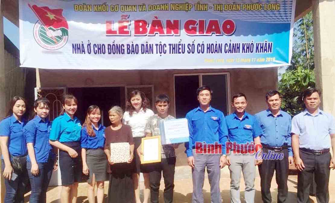 Đoàn viên Điểu Sơn được tặng nhà