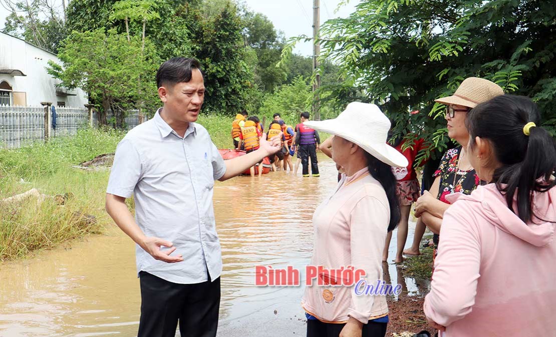 Đồng Xoài, Đồng Phú thiệt hại nặng do mưa lũ