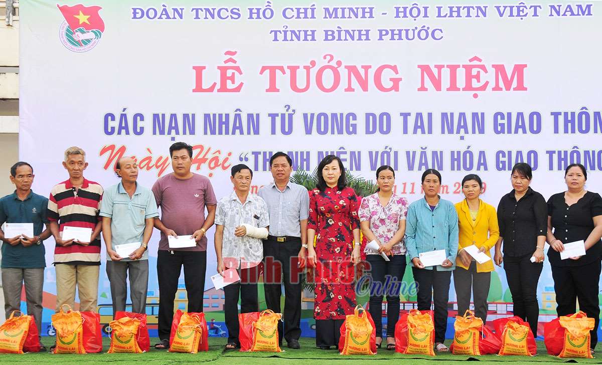 “Tưởng nhớ người đi, vì người ở lại”