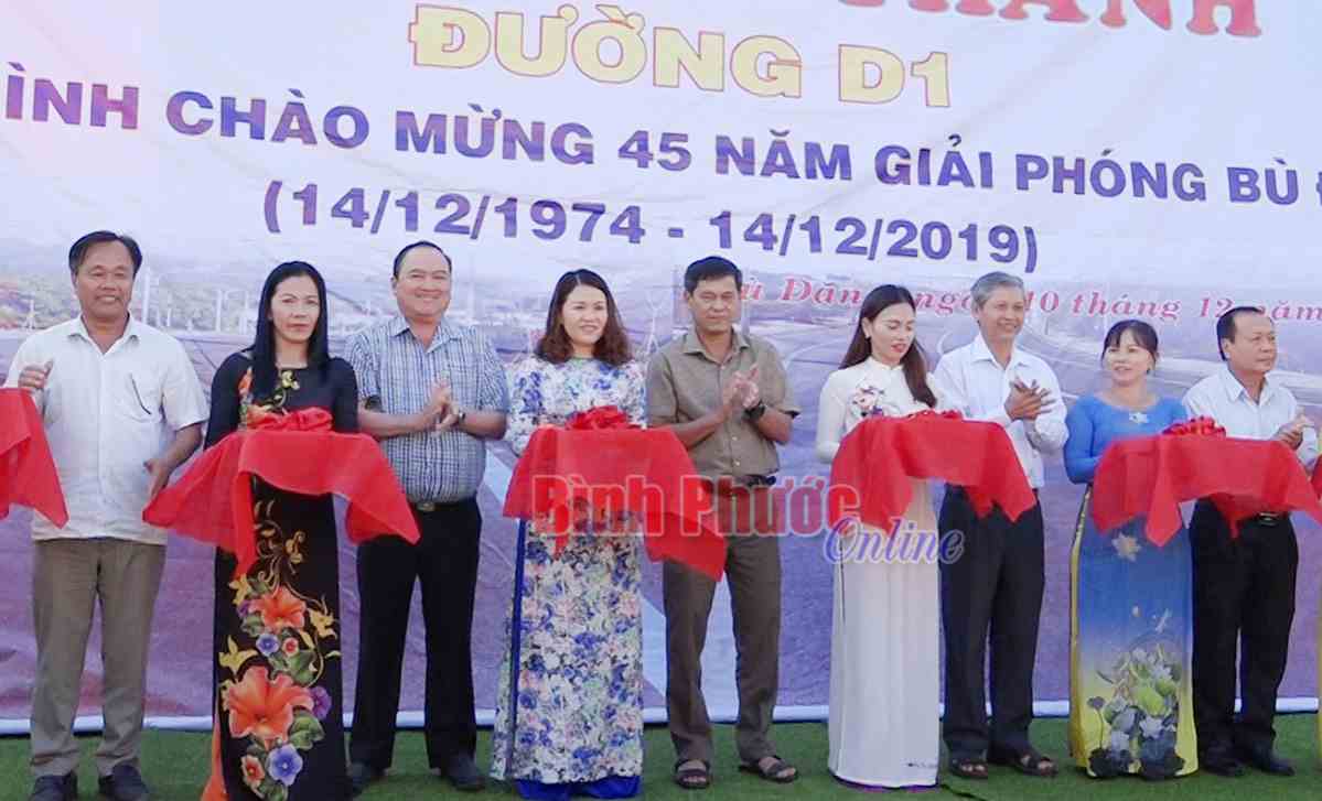 Kh&aacute;nh th&agrave;nh c&ocirc;ng tr&igrave;nh ch&agrave;o mừng kỷ niệm 45 năm giải ph&oacute;ng B&ugrave; Đăng