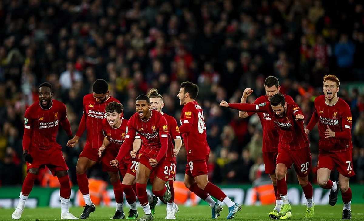 Liverpool hạ Arsenal ở trận cầu siêu kịch tính có đến 10 bàn thắng